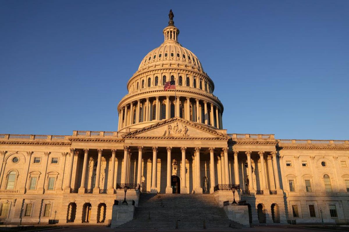 Photo of the Capitol Building in Washington DC USA