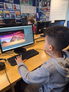 A student works on the computer in the ICT lab at The King Alfred School North London